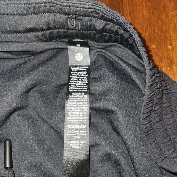 NWT Lululemon Pace Breaker Short Lined  7"  Medium  Black - Picture 2 of 4